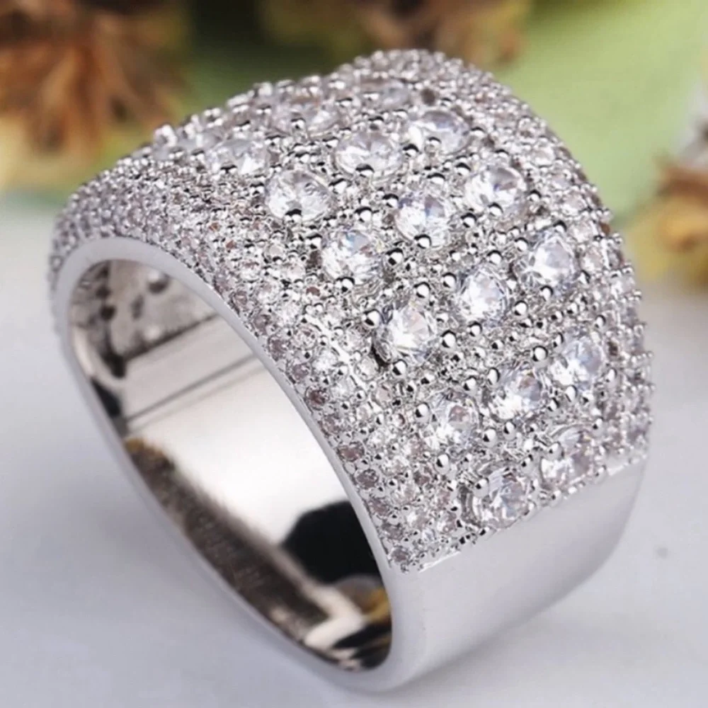 NEW WIDE 925 STERLING SILVER DIAMOND RING, CUTE RING, SHINY RING. - Picture 6 of 7